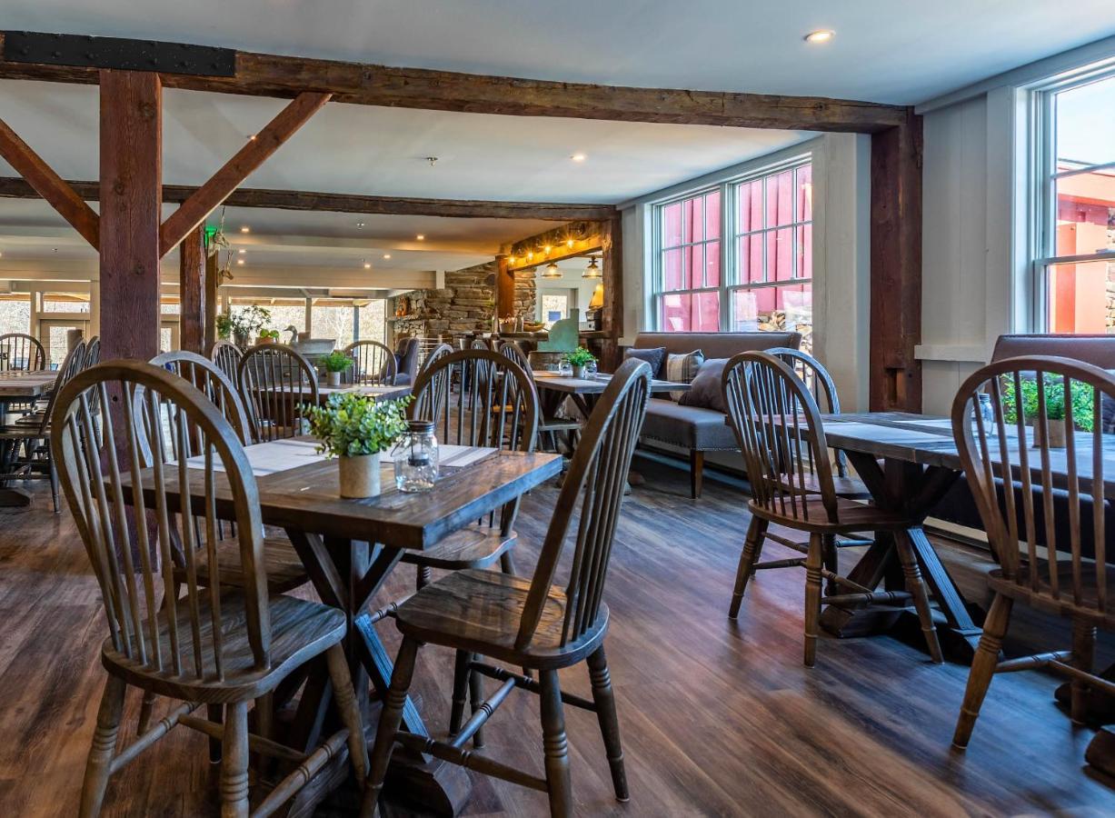 Mountain Meadows Lodge Киллингтон Экстерьер фото